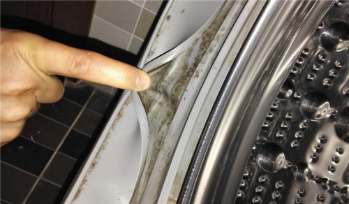 滚筒洗衣机外面的胶圈怎么清洗